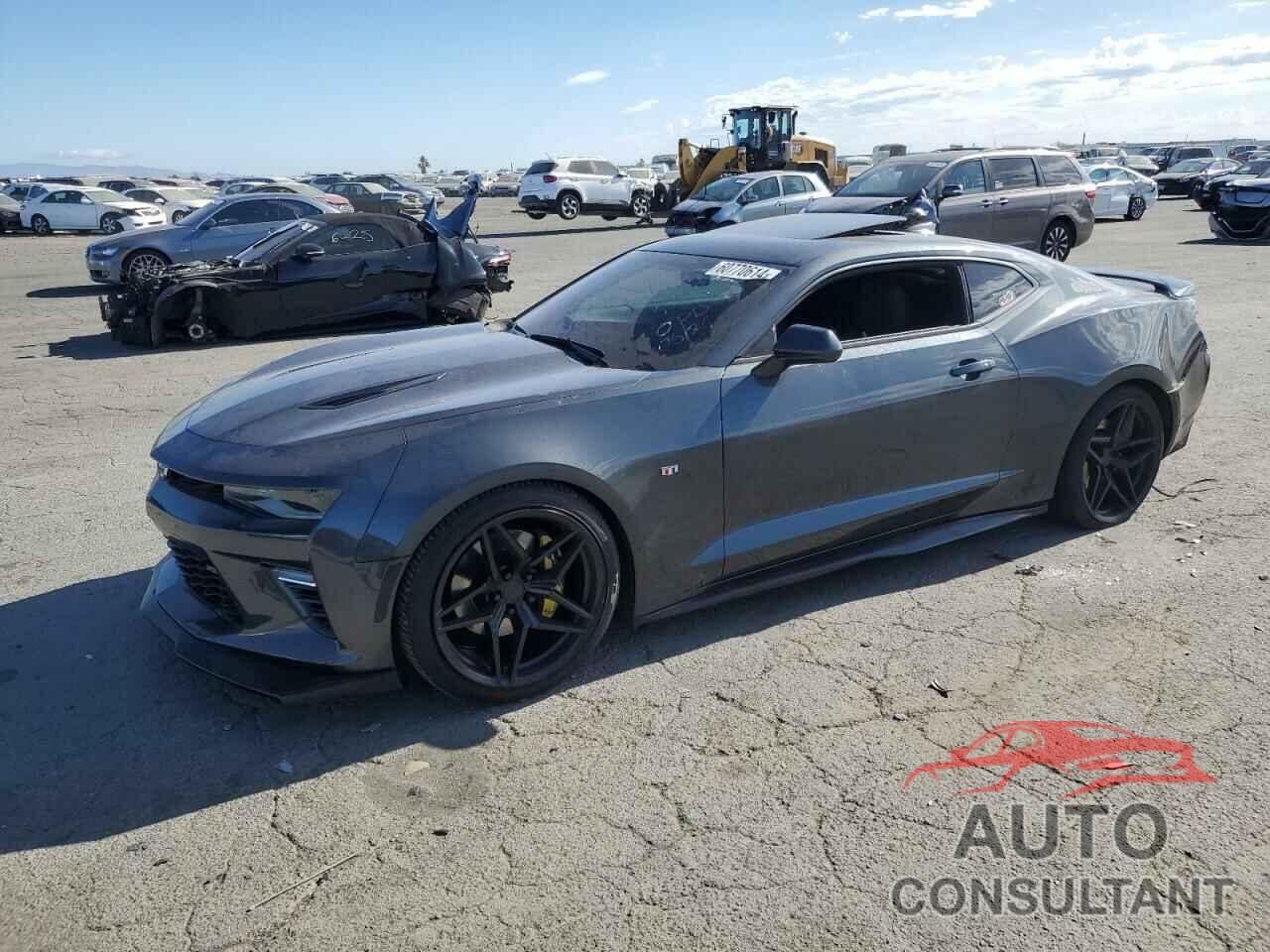 CHEVROLET CAMARO 2018 - 1G1FF1R77J0182675