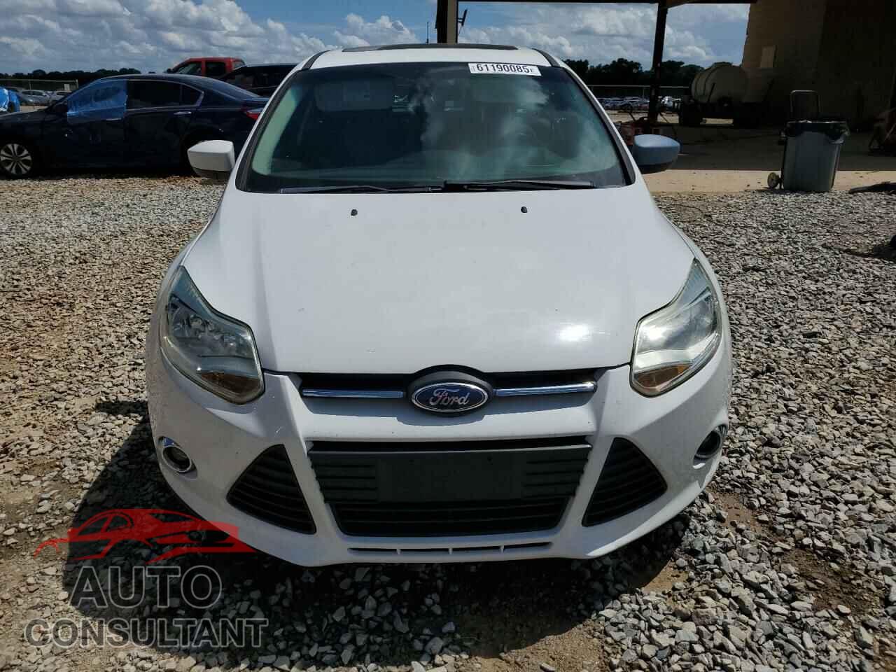 FORD FOCUS 2012 - 1FAHP3K21CL229648