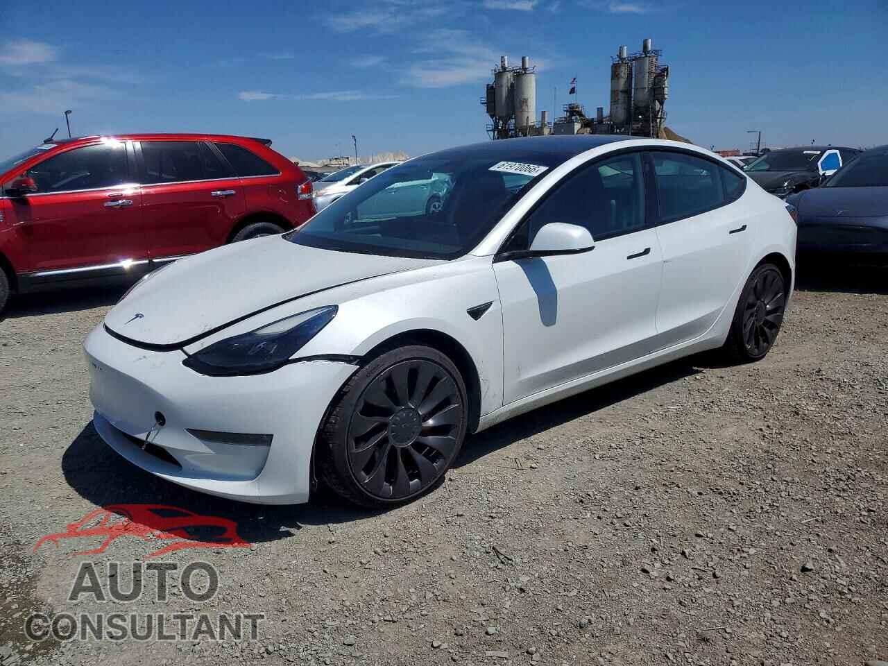 TESLA MODEL 3 2023 - 5YJ3E1ECXPF517843