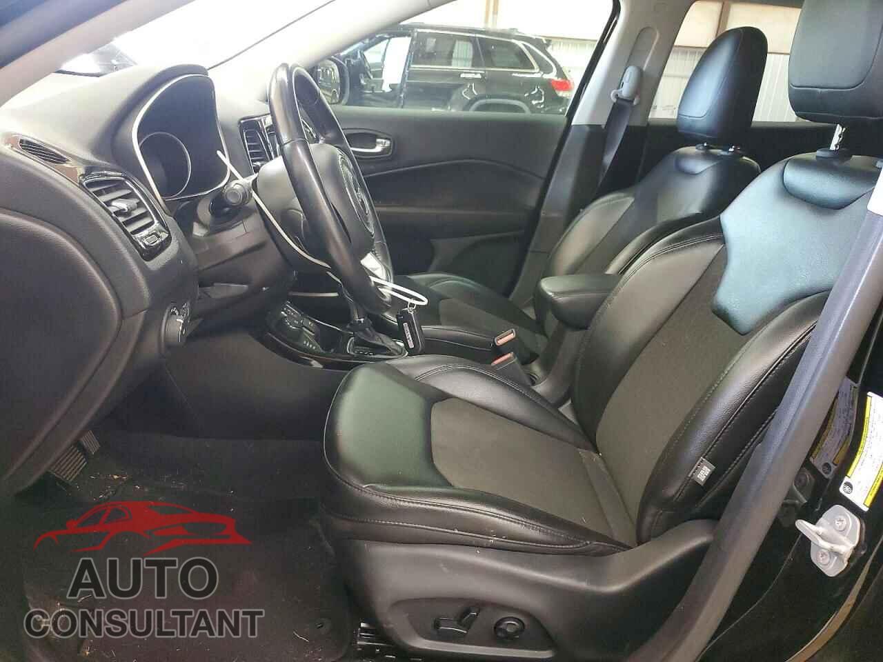 JEEP COMPASS 2020 - 3C4NJDBB4LT209743