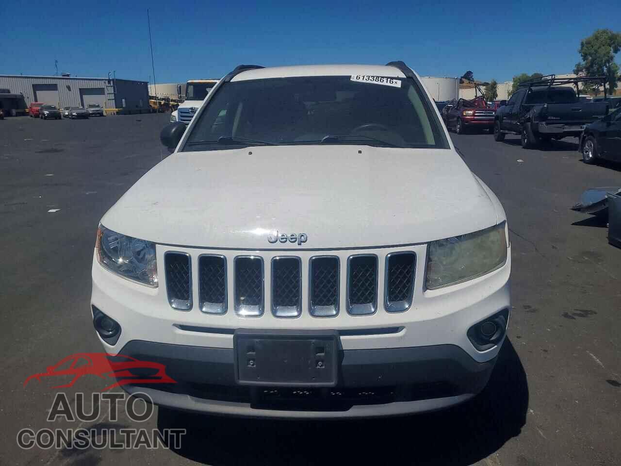 JEEP COMPASS 2011 - 1J4NT1FA2BD195592