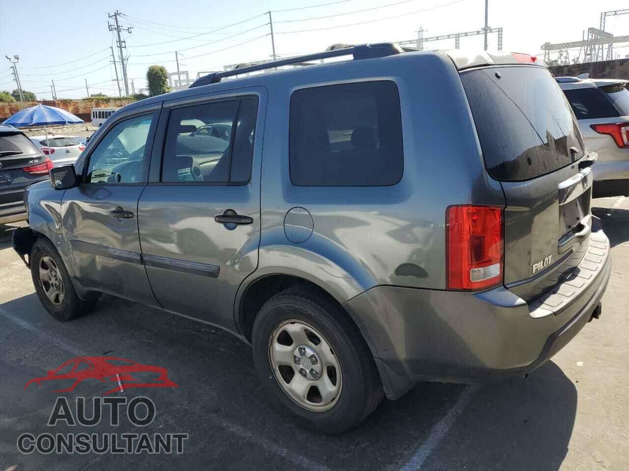 HONDA PILOT 2011 - 5FNYF4H2XBB085772