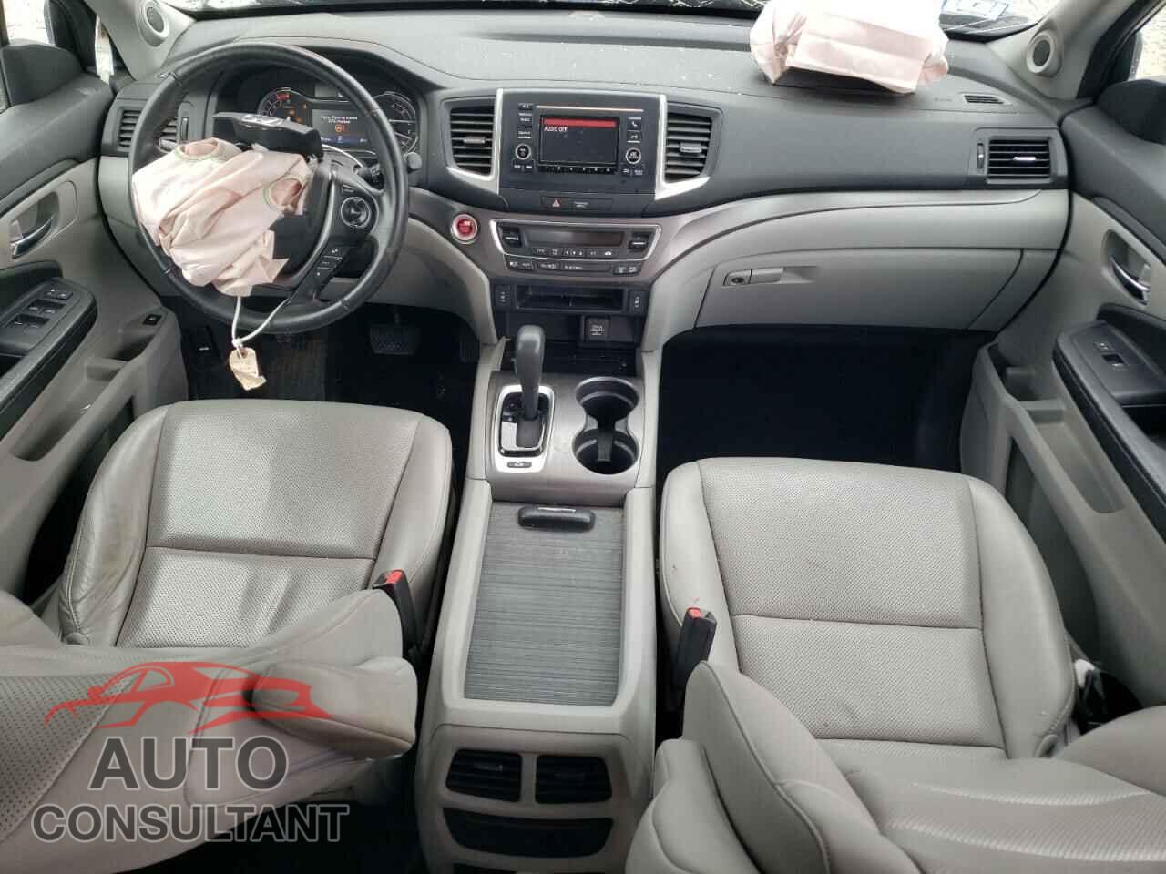 HONDA RIDGELINE 2017 - 5FPYK3F55HB016071