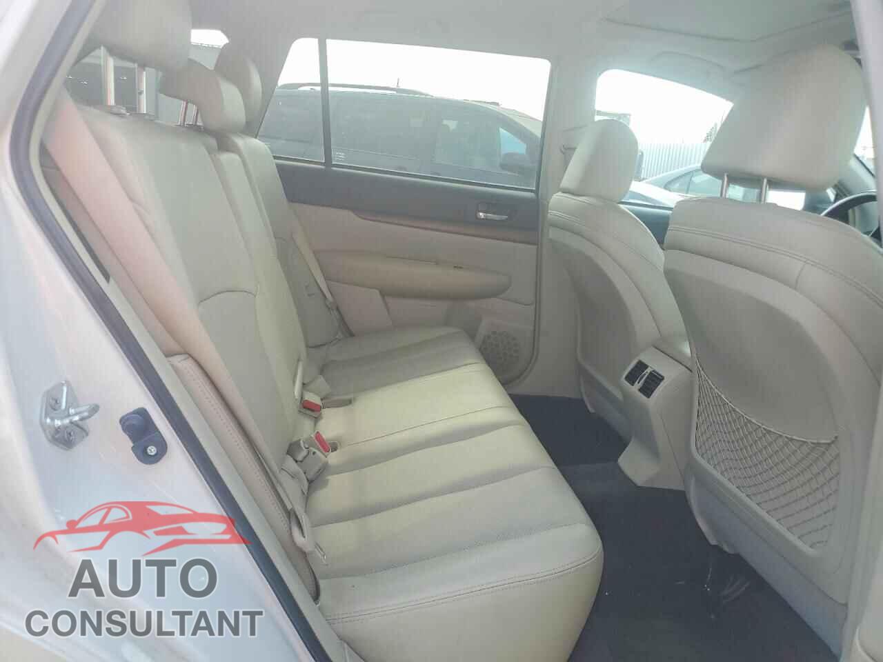 SUBARU OUTBACK 2013 - 4S4BRBPC3D3300433