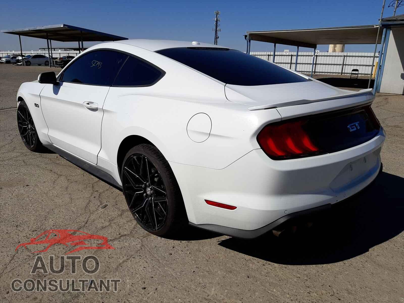 FORD MUSTANG 2018 - 1FA6P8CFXJ5125019