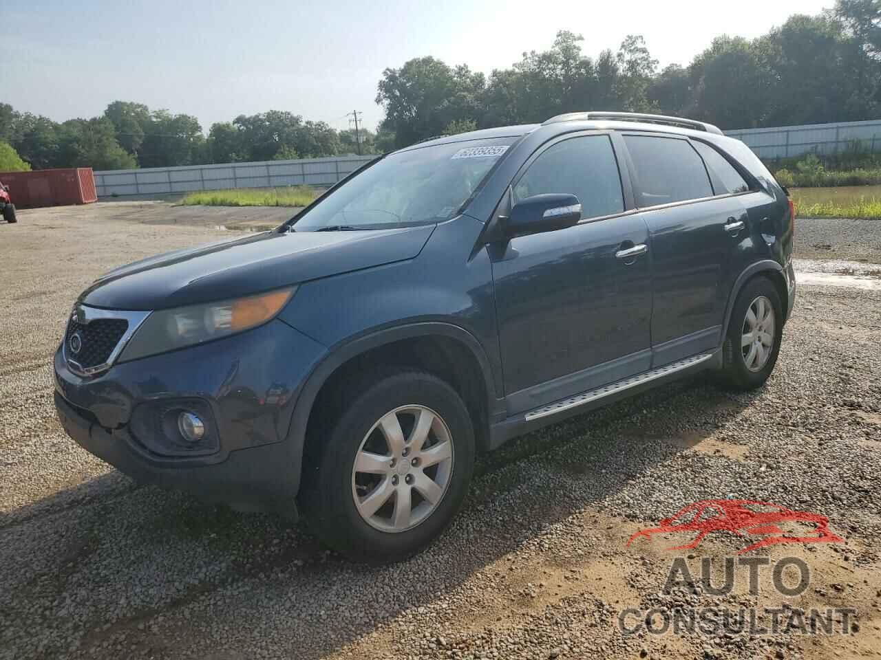 KIA SORENTO 2011 - 5XYKT3A13BG162405