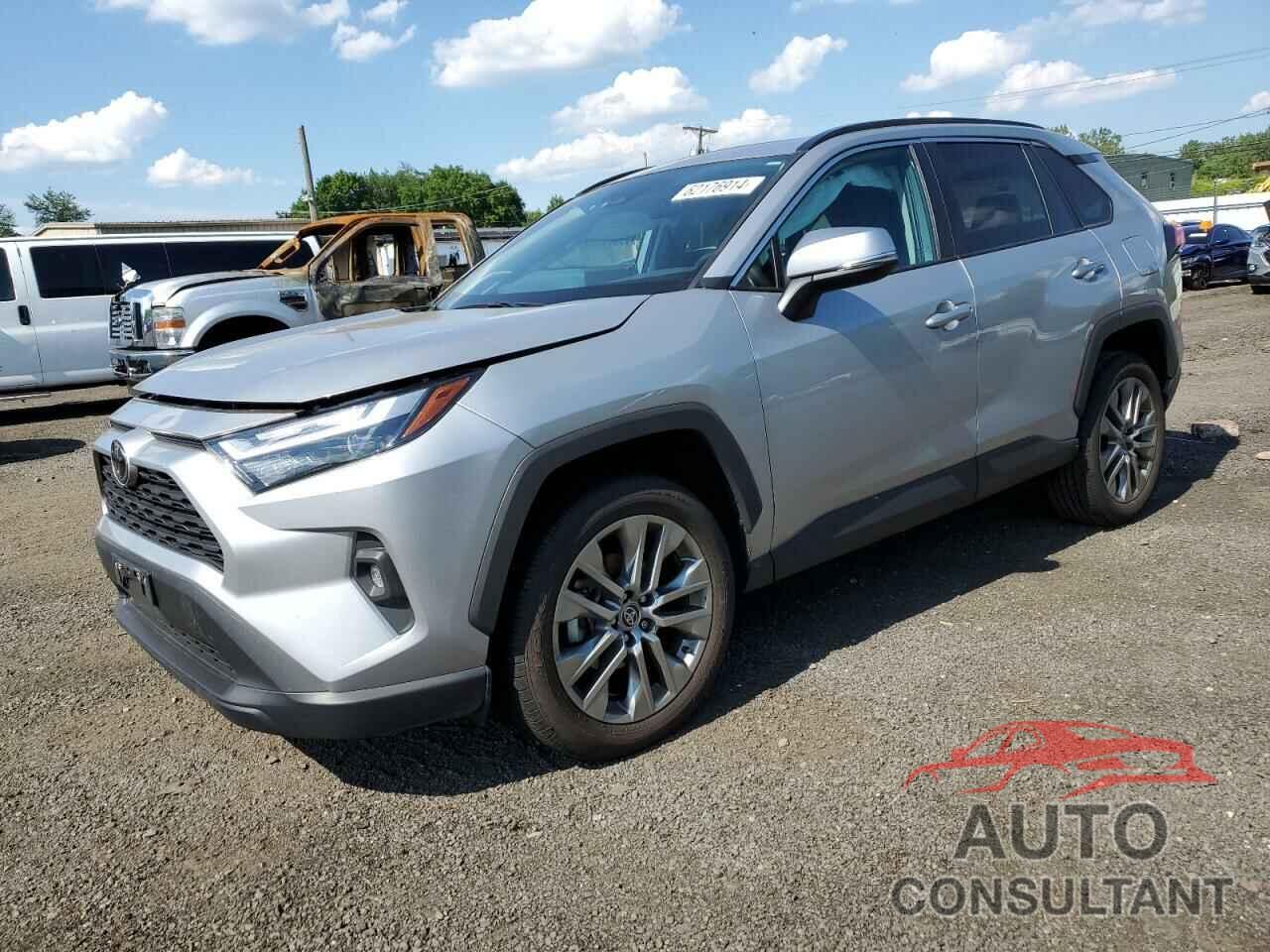 TOYOTA RAV4 2022 - 2T3A1RFV2NW312137