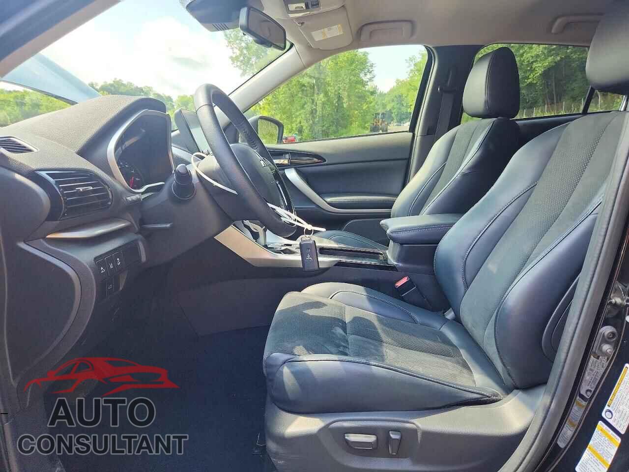MITSUBISHI ECLIPSE 2024 - JA4ATWAA9RZ006047