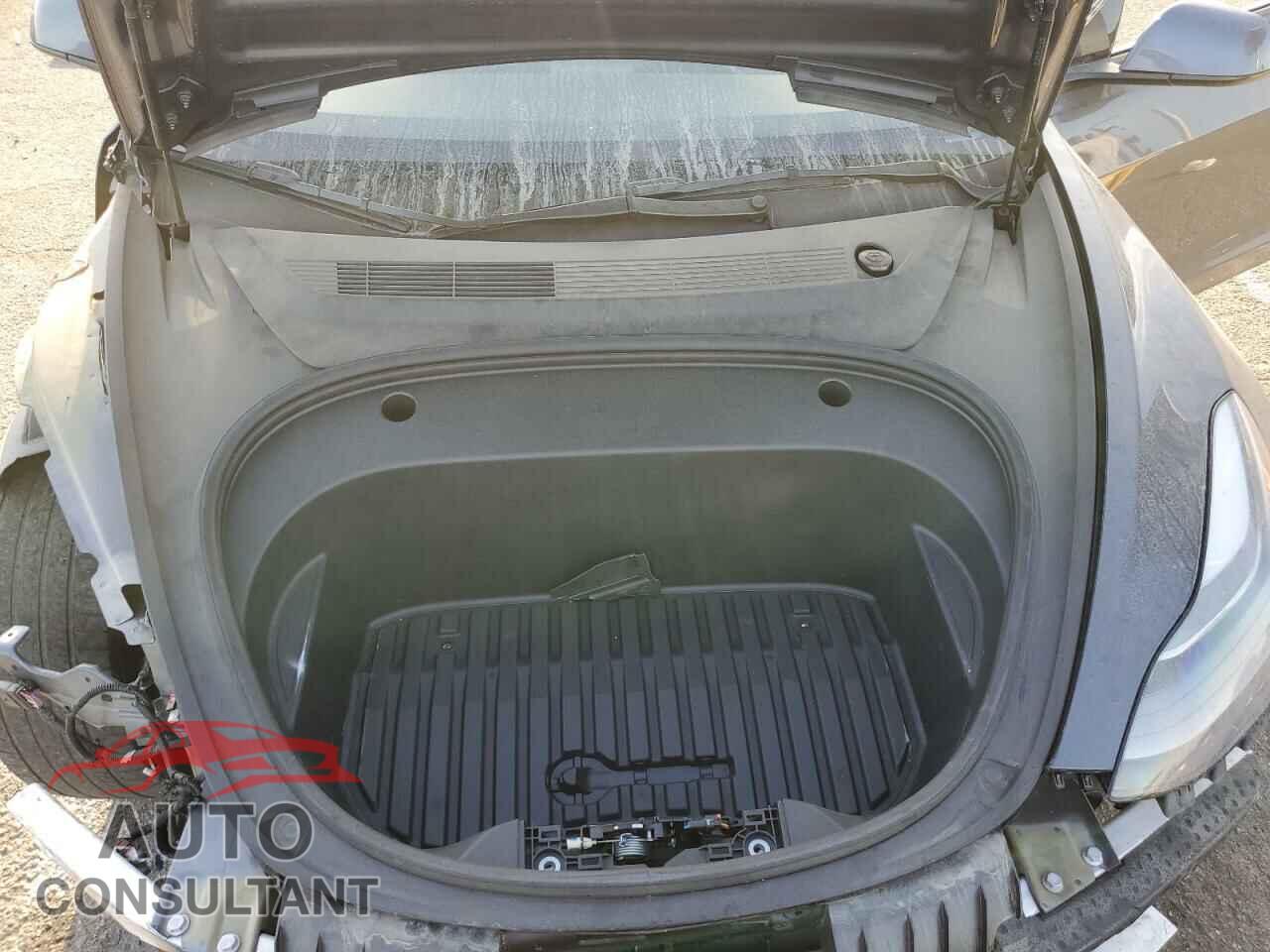 TESLA MODEL 3 2021 - 5YJ3E1EAXMF097723
