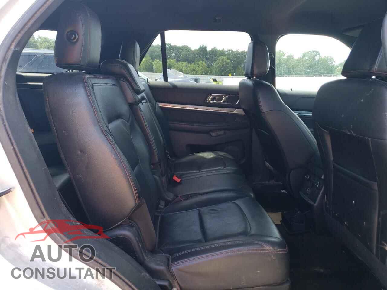 FORD EXPLORER 2018 - 1FM5K8GT6JGB13745