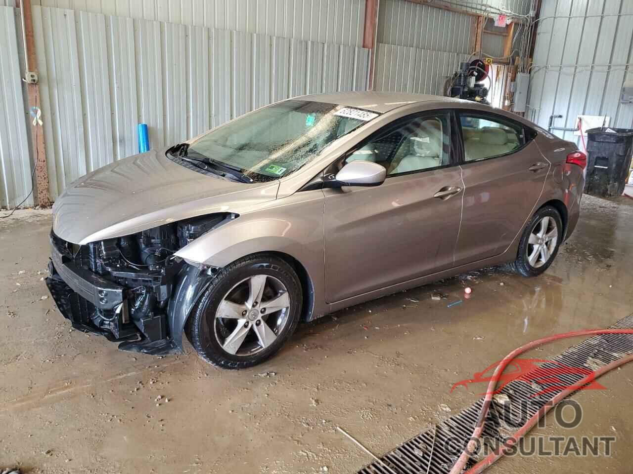 HYUNDAI ELANTRA 2011 - 5NPDH4AE2BH050013