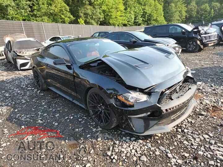 FORD MUSTANG 2019 - 1FA6P8TH2K5138043