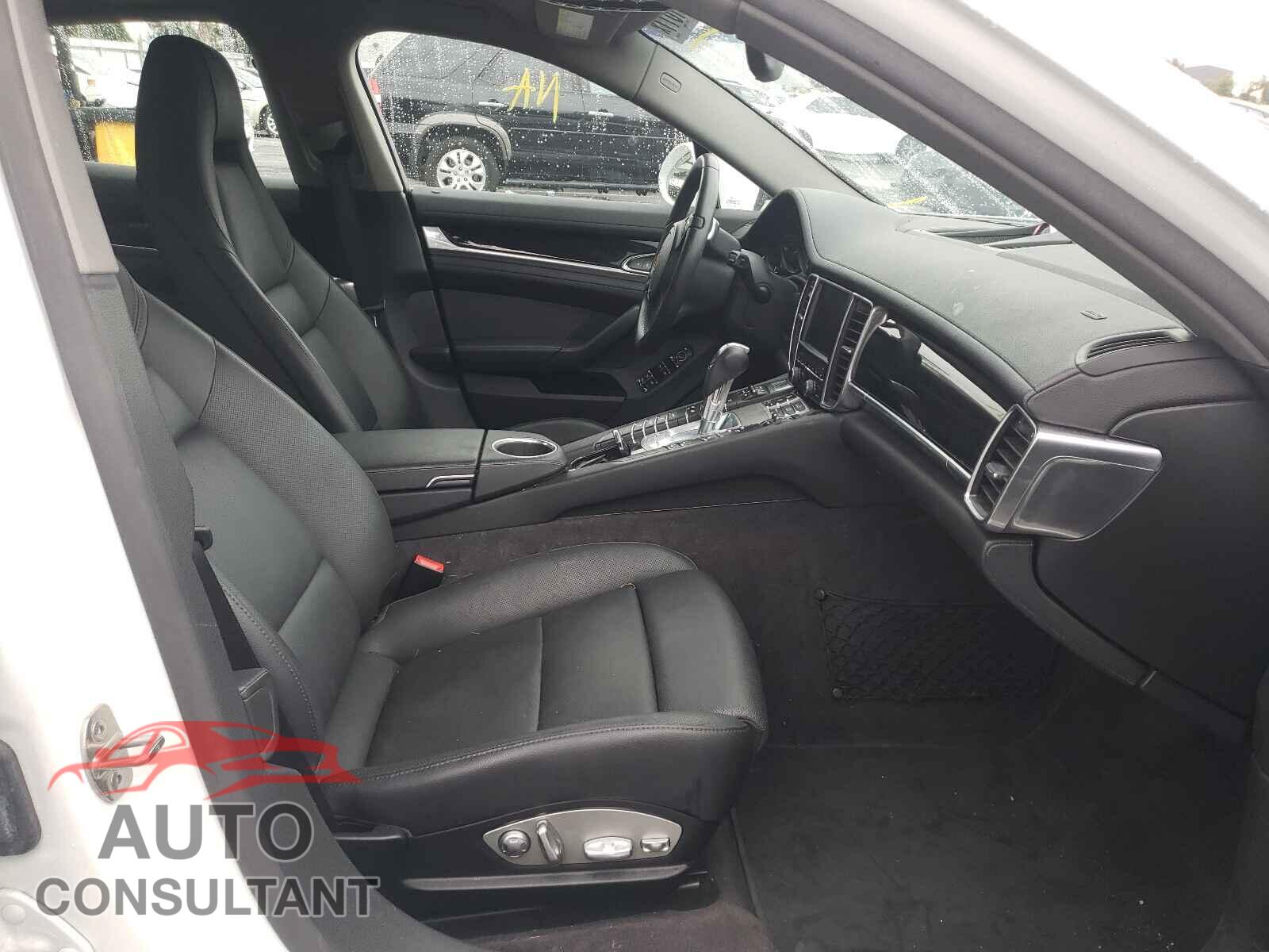 PORSCHE PANAMERA 2016 - WP0AD2A79GL040179