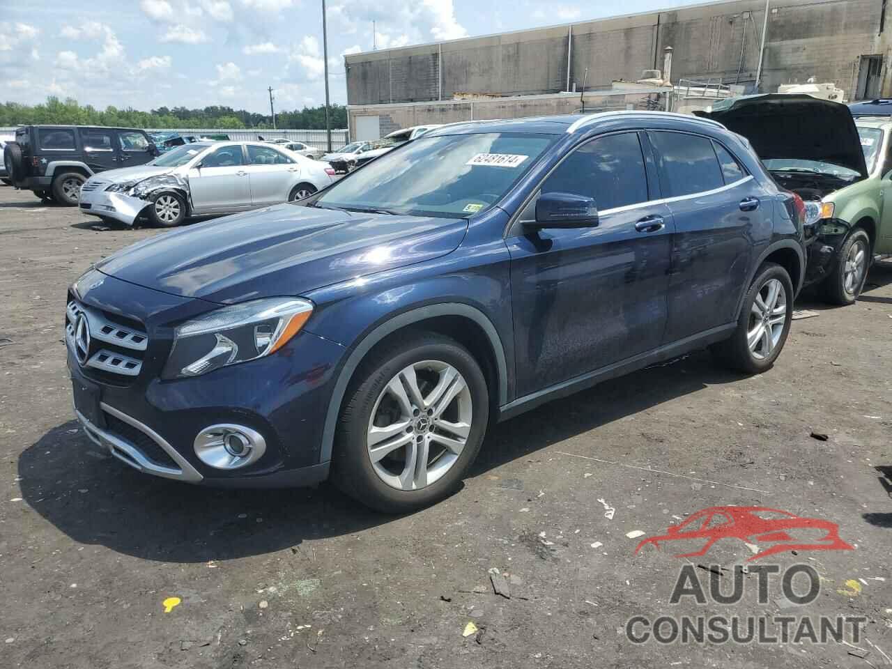 MERCEDES-BENZ GLA-CLASS 2018 - WDCTG4GB4JJ473705