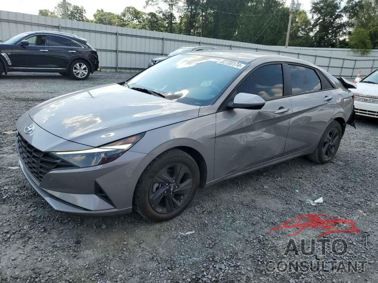 HYUNDAI ELANTRA 2023 - KMHLM4AG2PU469657