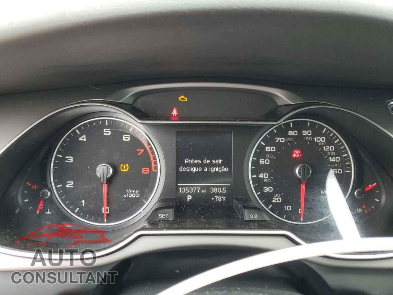 AUDI A4 2013 - WAUBFAFL5DN013220