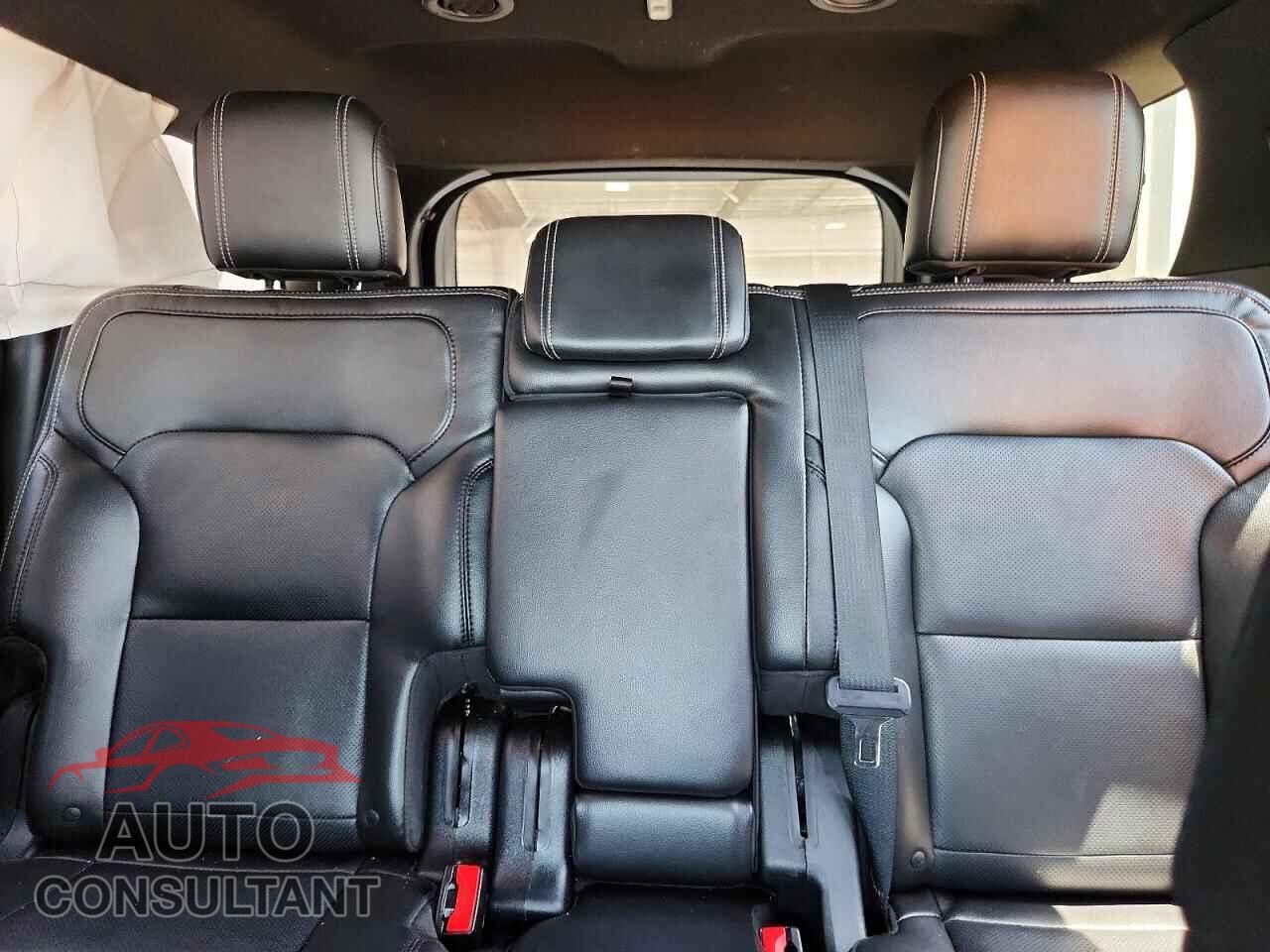 FORD EXPLORER 2018 - 1FM5K8F89JGB99971