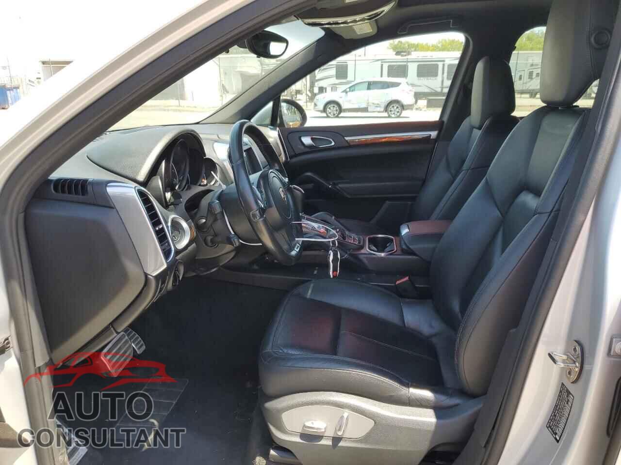 PORSCHE CAYENNE 2012 - WP1AA2A26CLA00308