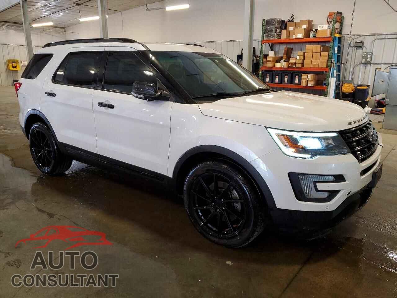 FORD EXPLORER 2017 - 1FM5K8GT4HGA93635