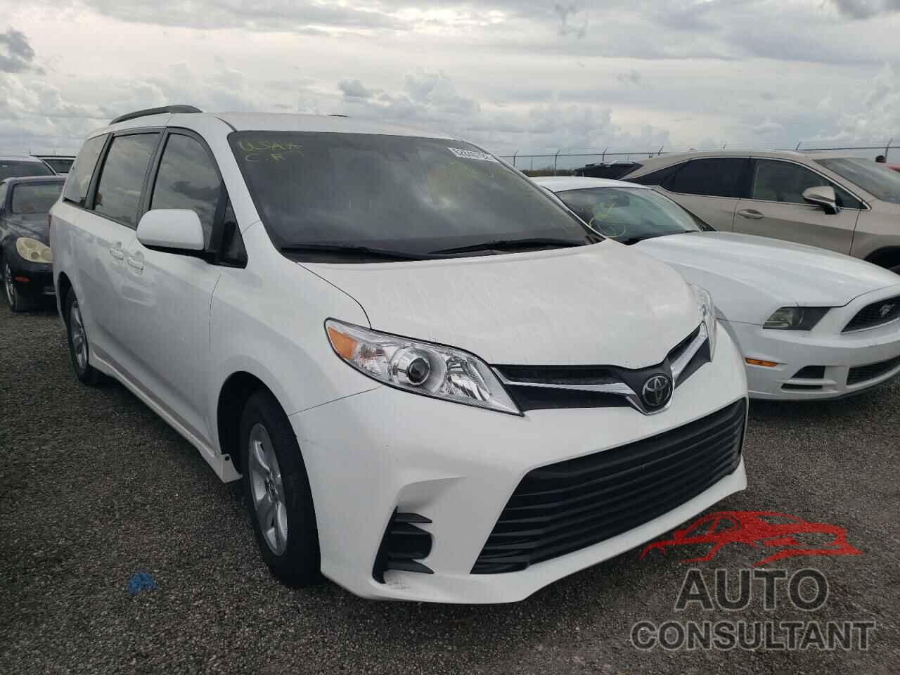 TOYOTA SIENNA 2019 - 5TDKZ3DC7KS987104