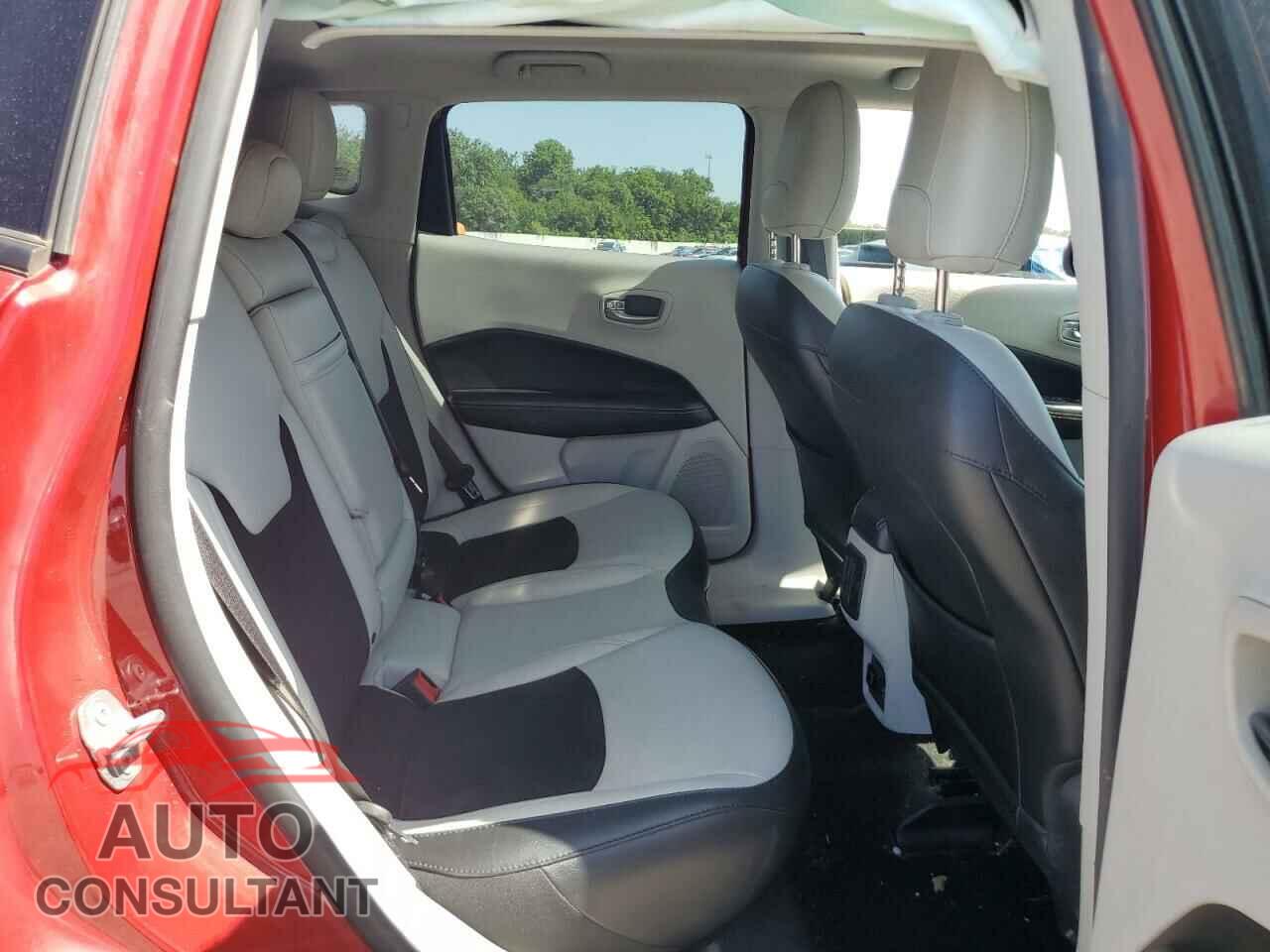 JEEP COMPASS 2019 - 3C4NJCBB1KT692827