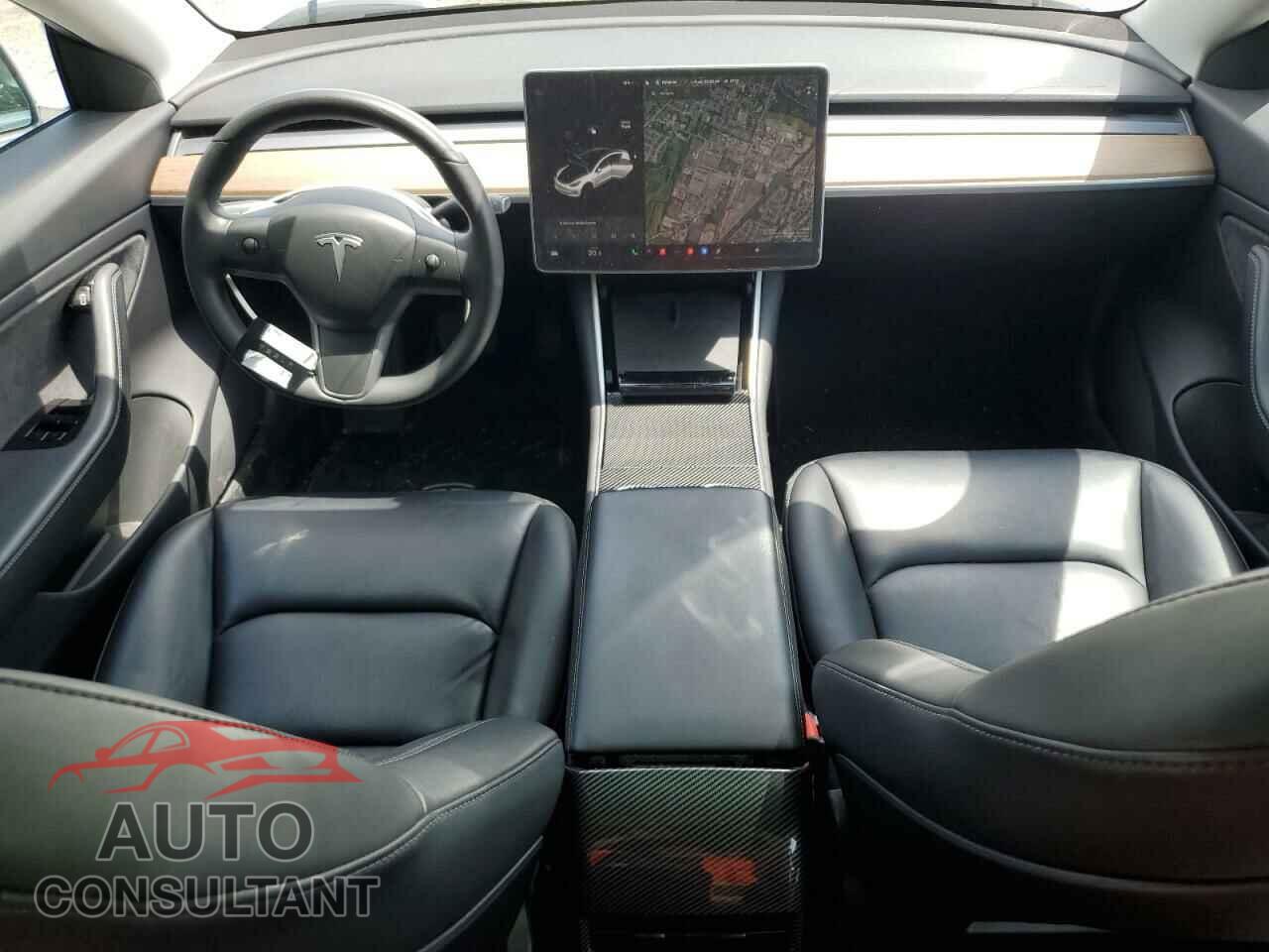 TESLA MODEL 3 2019 - 5YJ3E1EB3KF452950