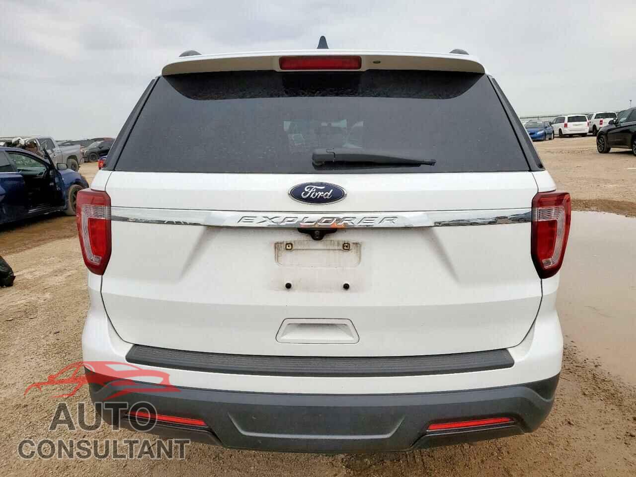 FORD EXPLORER 2018 - 1FM5K7B80JGB07839
