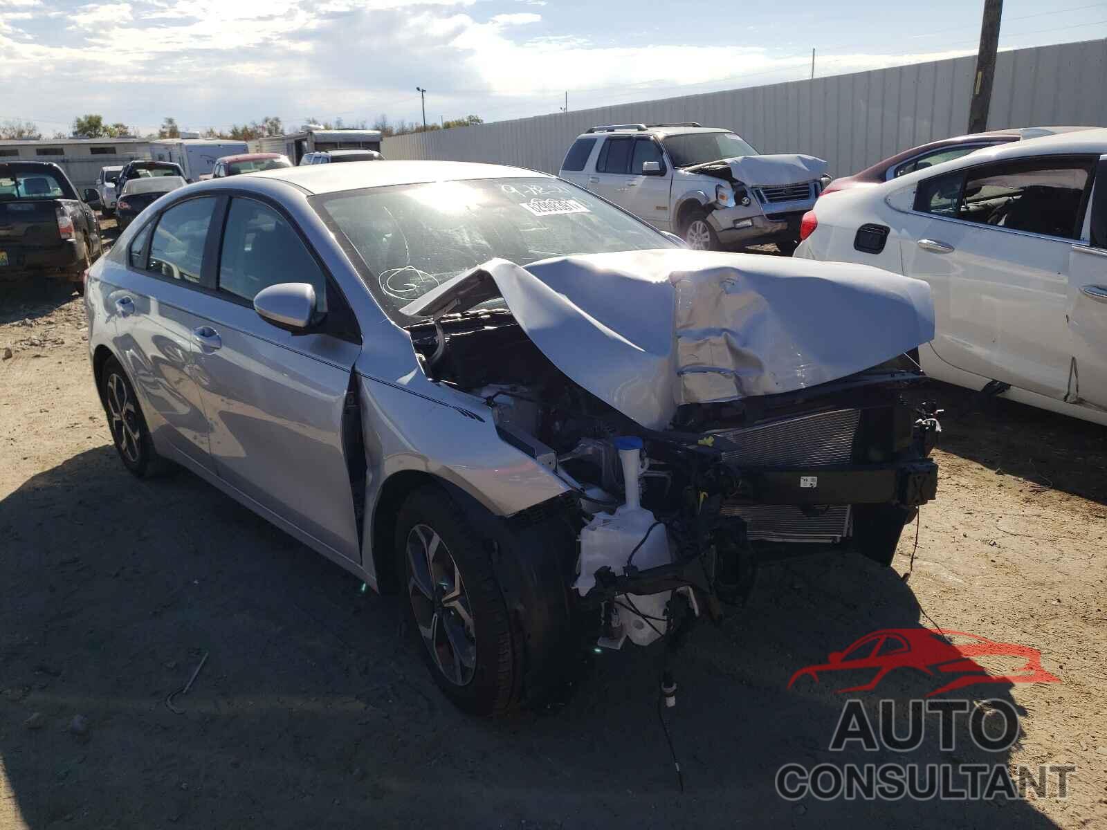 KIA FORTE 2021 - 3KPF24AD8ME389898