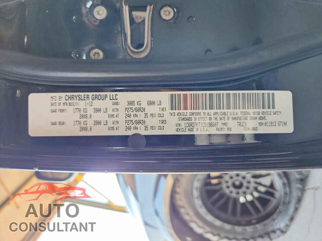 DODGE RAM 1500 2012 - 1C6RD7KT1CS196607