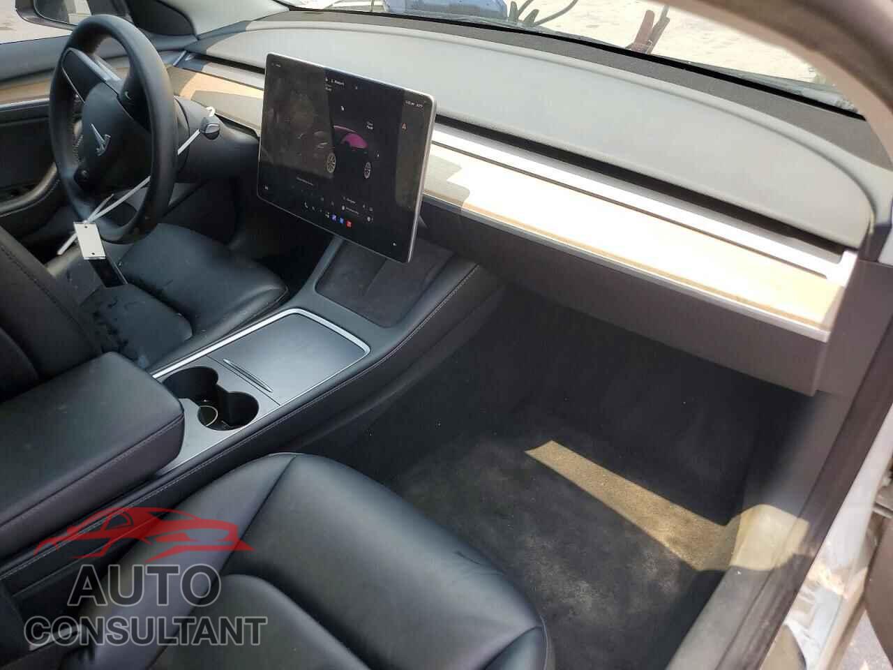TESLA MODEL 3 2023 - 5YJ3E1EA2PF433661