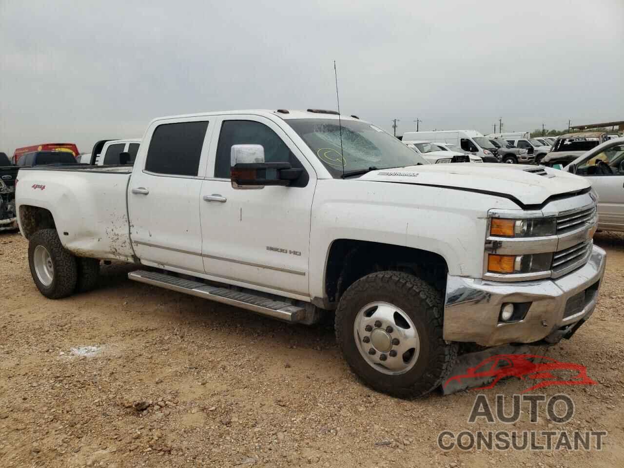 CHEVROLET SILVERADO 2019 - 1GC4KXEYXKF215467