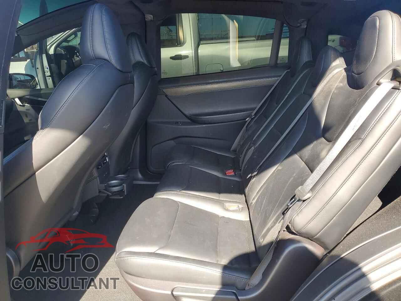 TESLA MODEL X 2021 - 5YJXCDE43MF311342