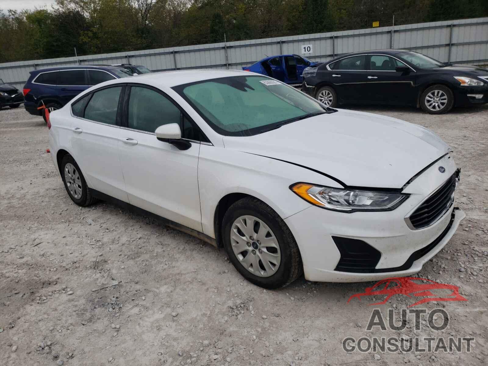 FORD FUSION 2020 - 3FA6P0G74LR236444