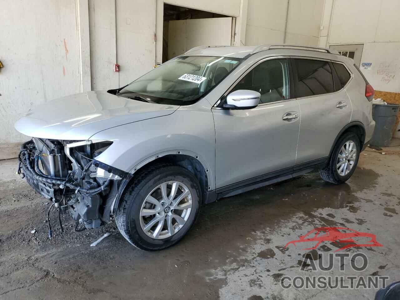 NISSAN ROGUE 2017 - KNMAT2MT2HP521770