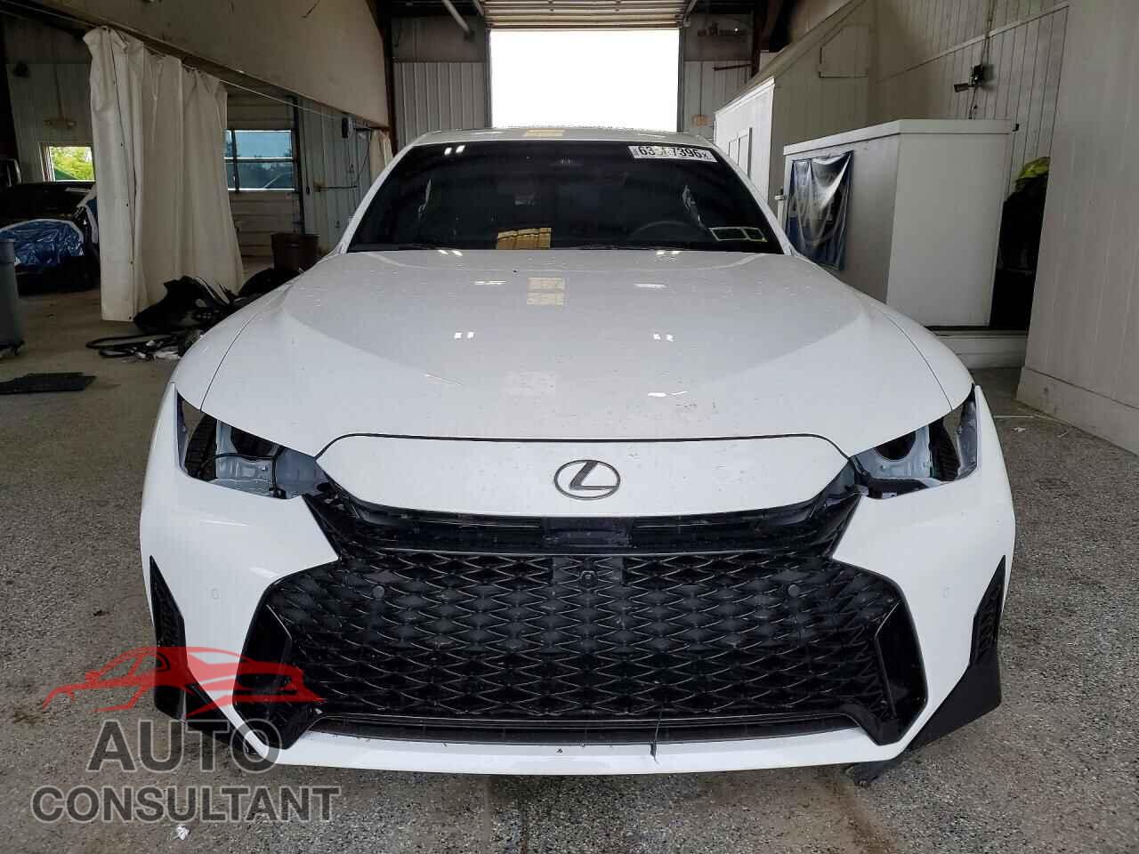 LEXUS IS 2026 - JTHBZ1E2XT5044494