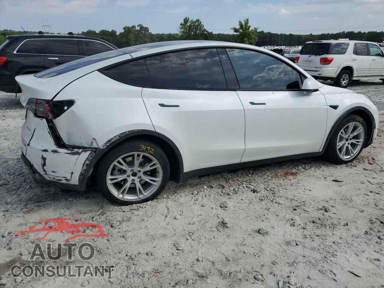 TESLA MODEL Y 2023 - 7SAYGDEE2PF666818