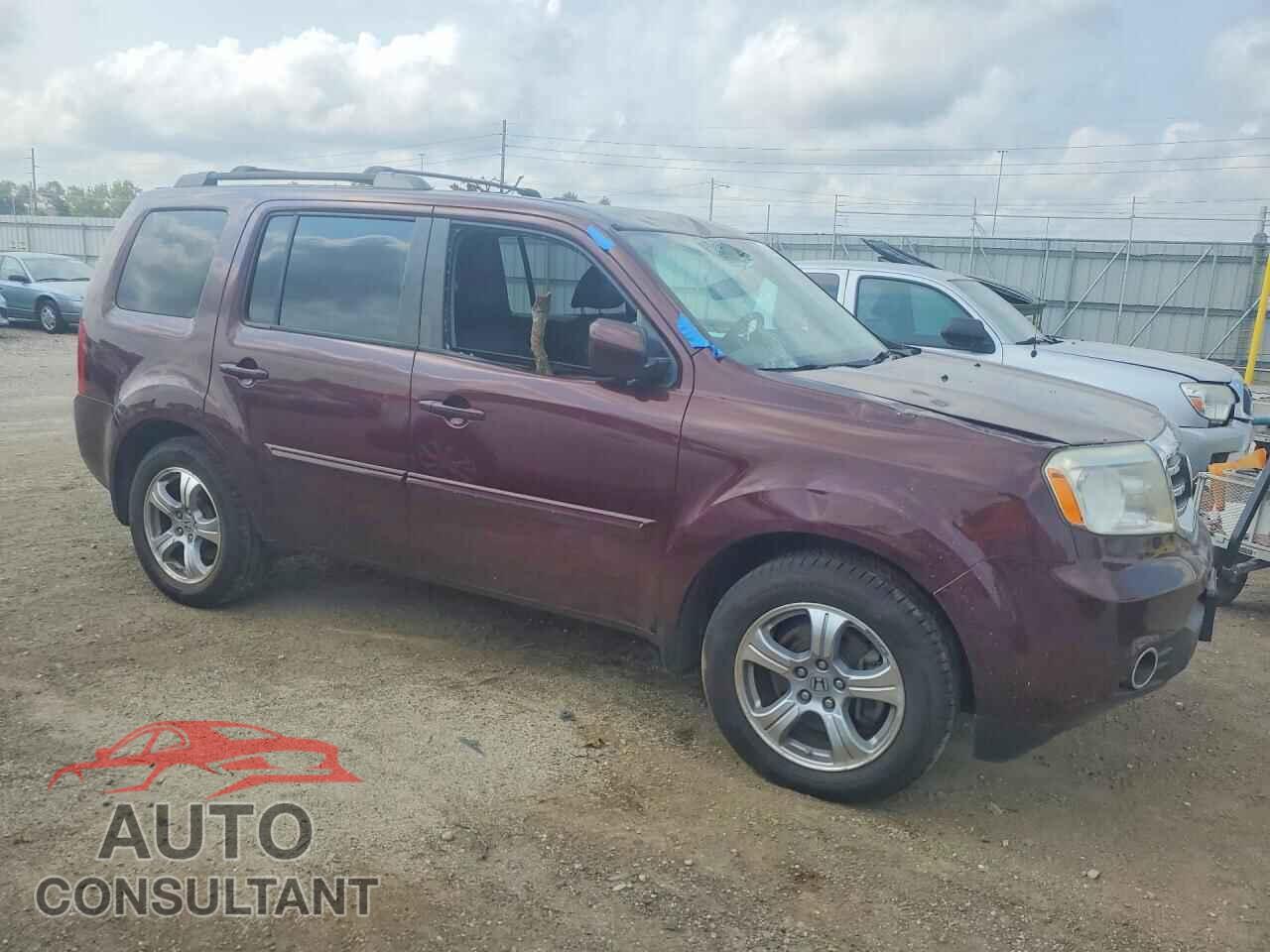 HONDA PILOT 2014 - 5FNYF4H52EB017500