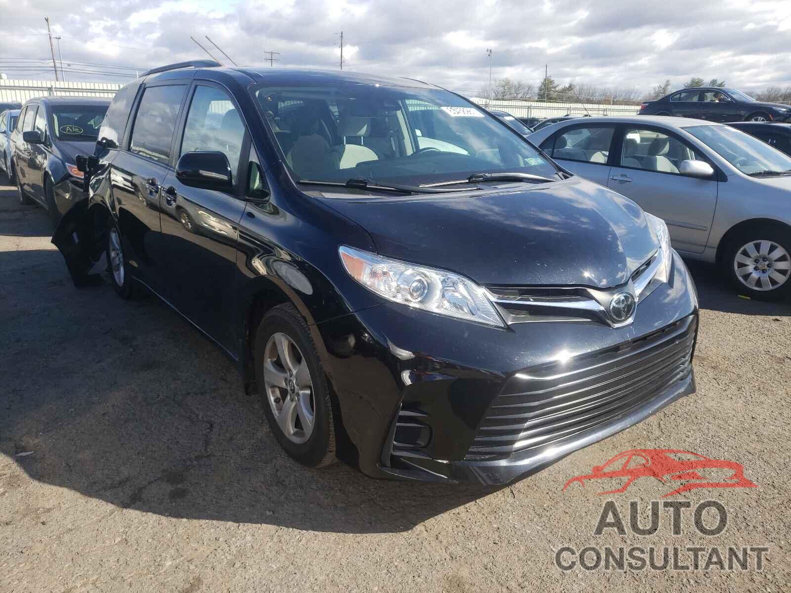 TOYOTA SIENNA 2018 - 5TDKZ3DC3JS952249