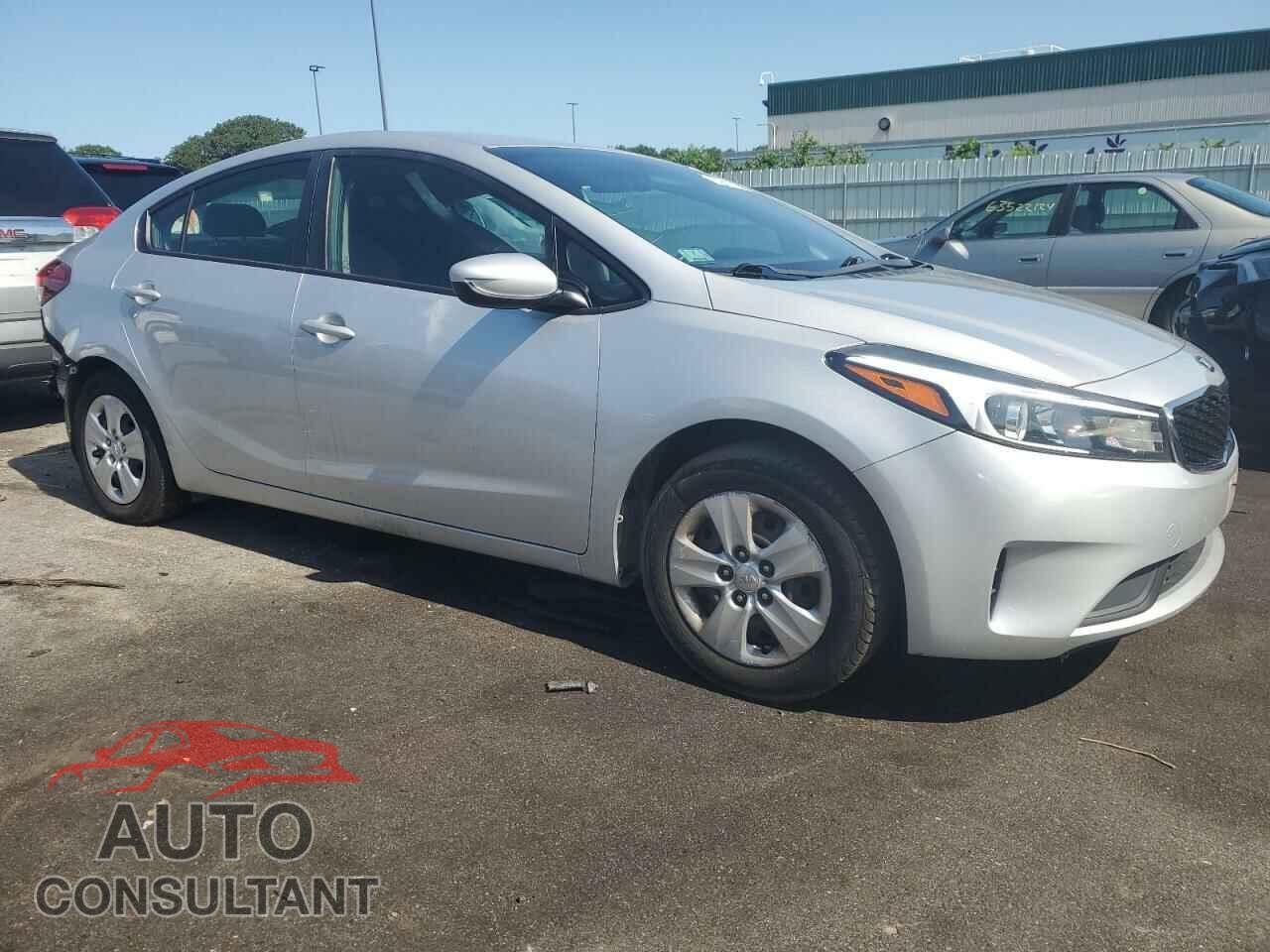 KIA FORTE 2017 - 3KPFL4A79HE138451