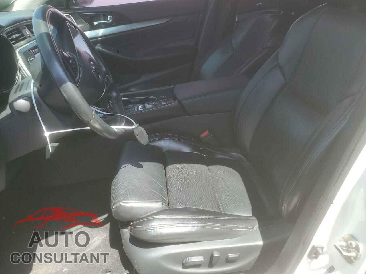 NISSAN MAXIMA 2016 - 1N4AA6AP4GC442875