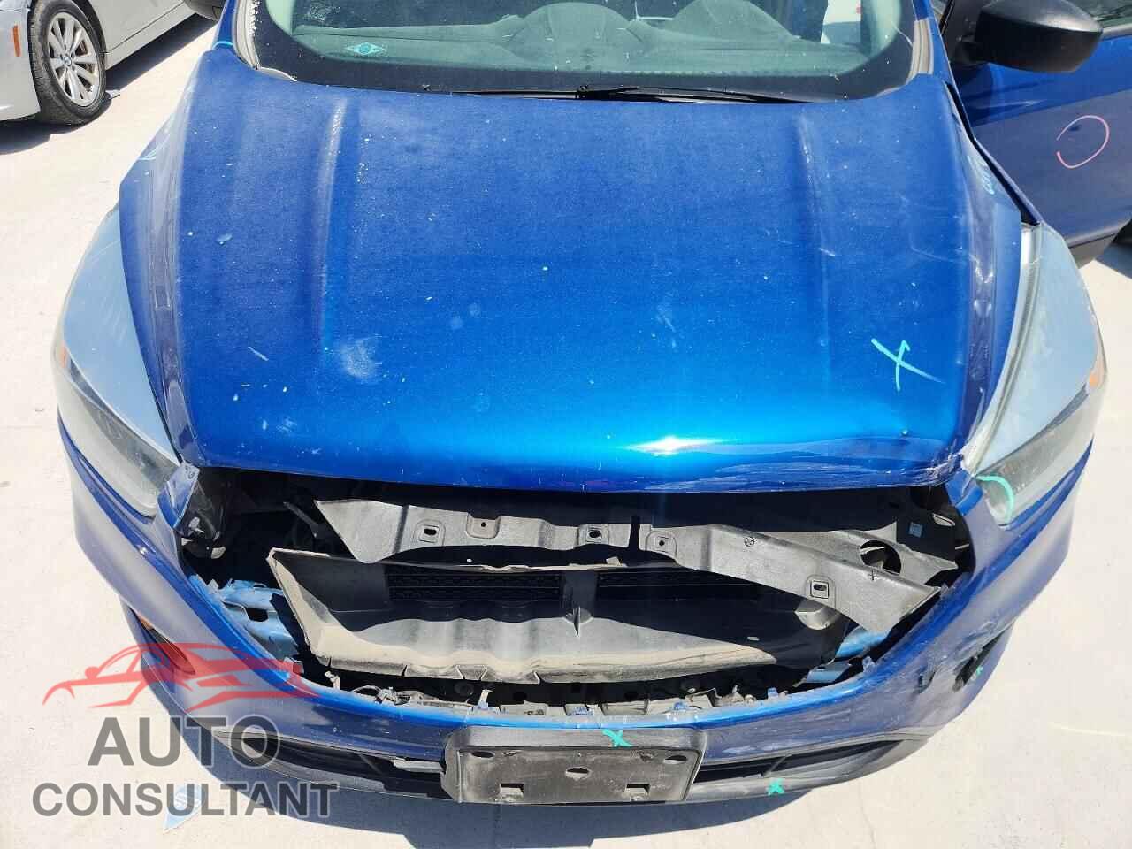 FORD ESCAPE 2017 - 1FMCU0F72HUD40174
