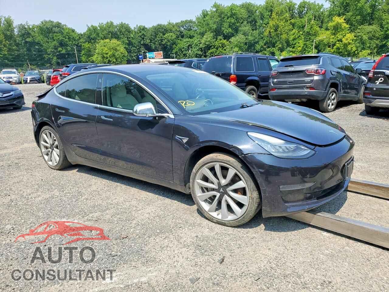 TESLA MODEL 3 2018 - 5YJ3E1EB0JF097072