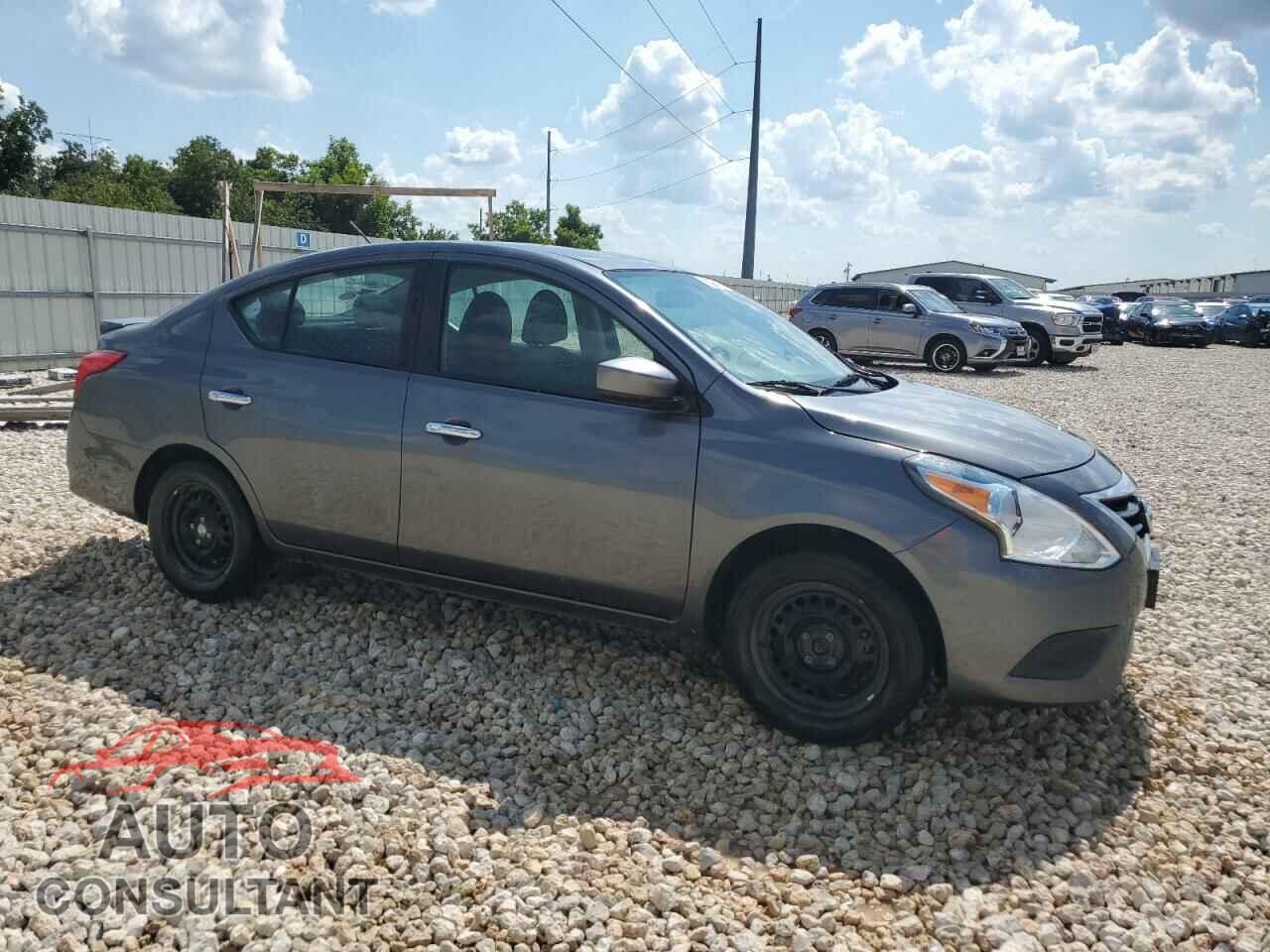 NISSAN VERSA 2019 - 3N1CN7AP3KL862740