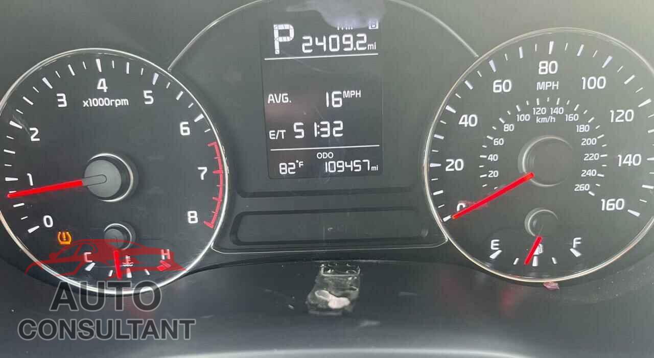 KIA FORTE 2017 - 3KPFK4A79HE132538
