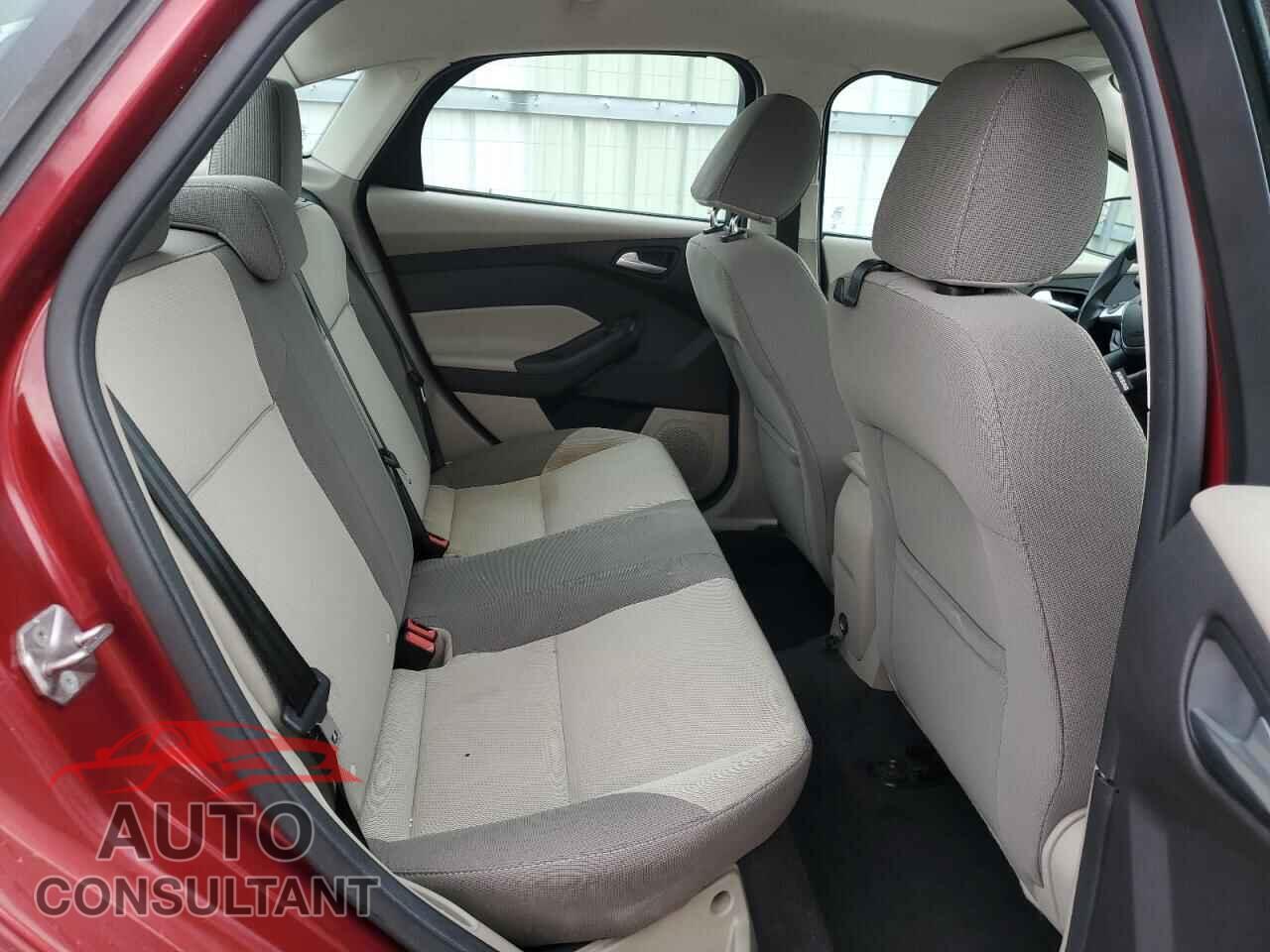 FORD FOCUS 2014 - 1FADP3F20EL307350