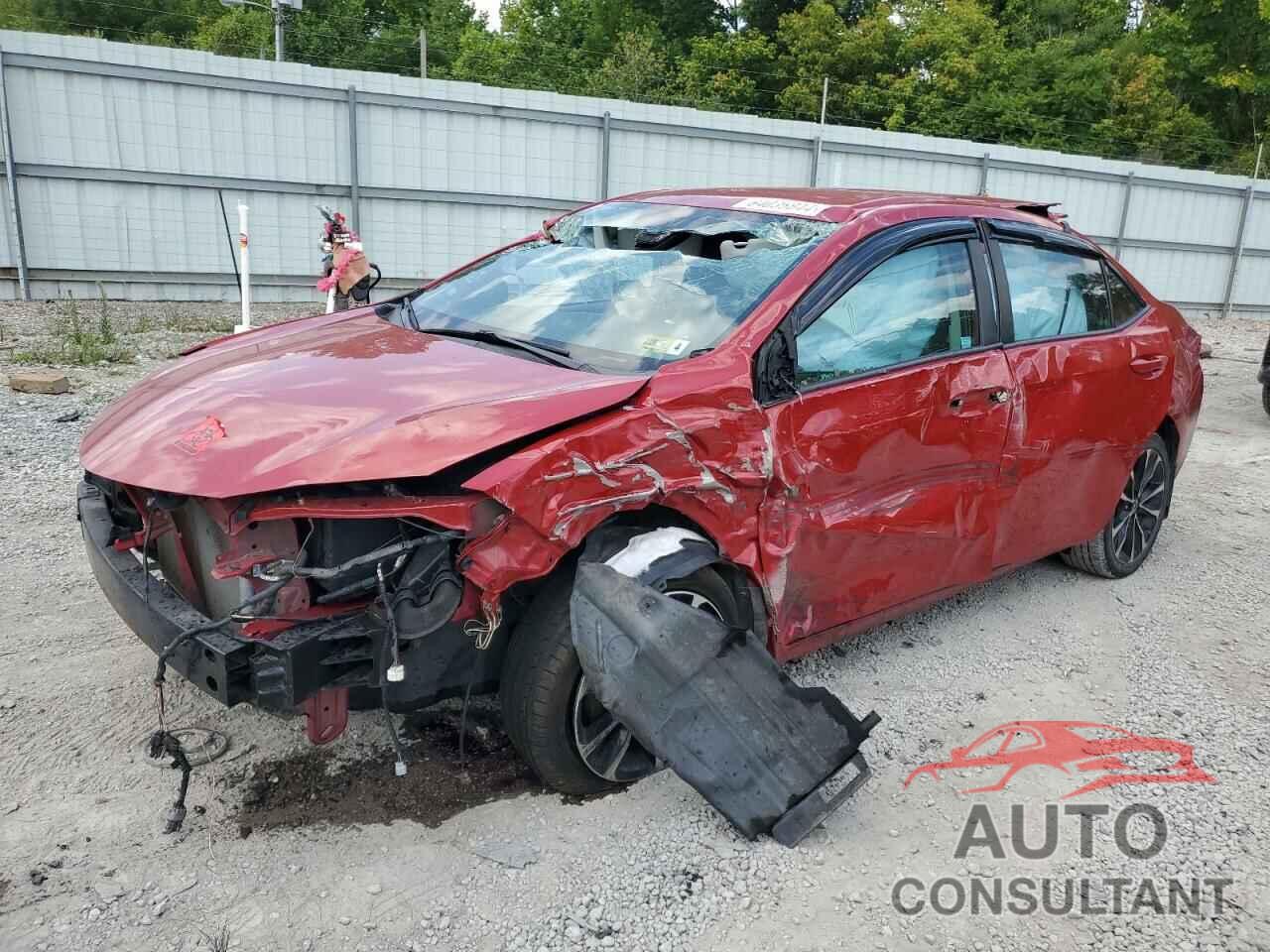 TOYOTA COROLLA 2018 - 2T1BURHE1JC063777