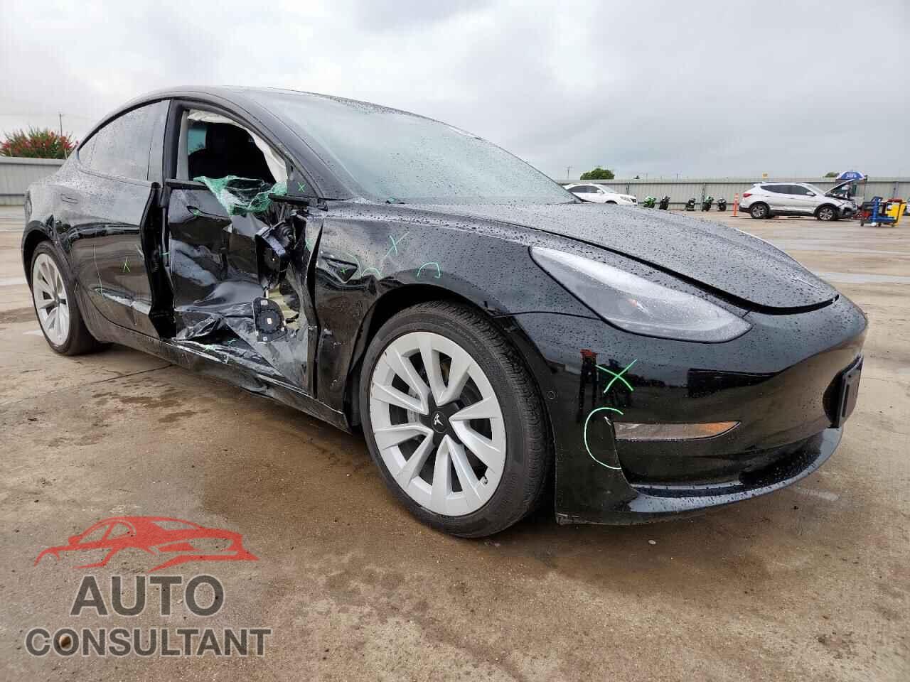 TESLA MODEL 3 2022 - 5YJ3E1EA2NF331046