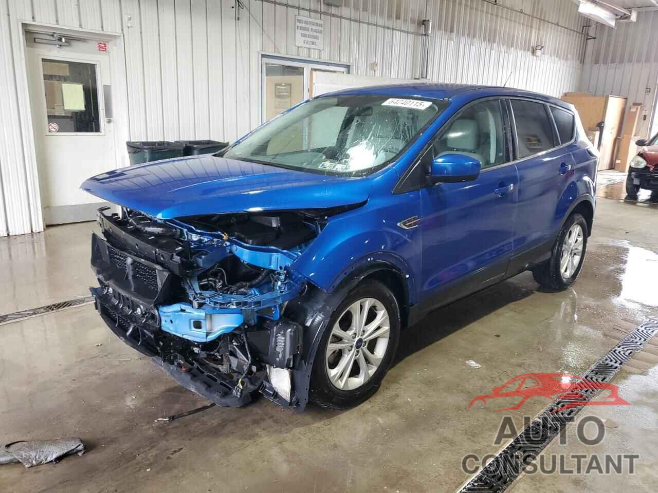 FORD ESCAPE 2017 - 1FMCU9GD8HUE20393