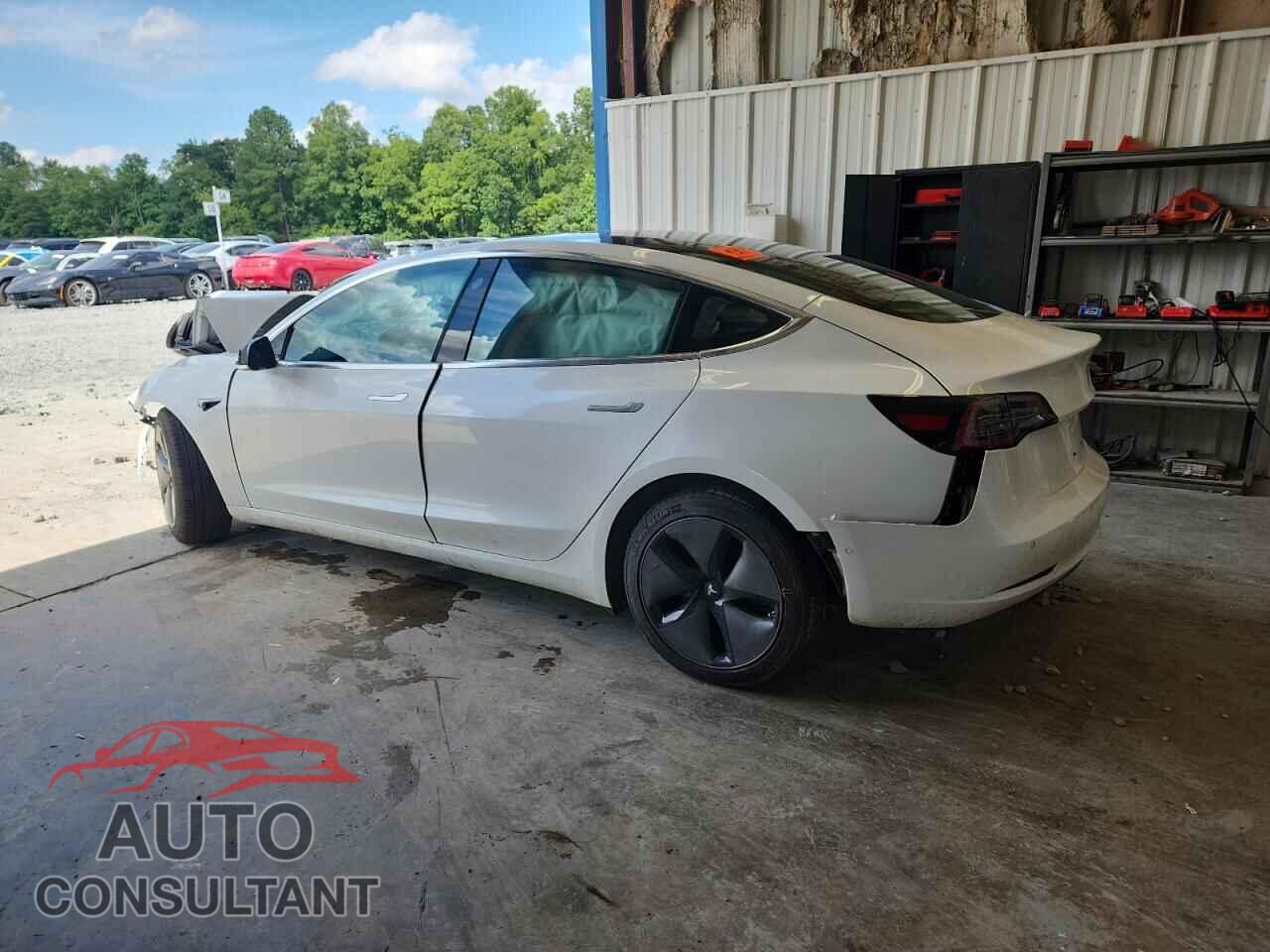 TESLA MODEL 3 2018 - 5YJ3E1EA3JF098787