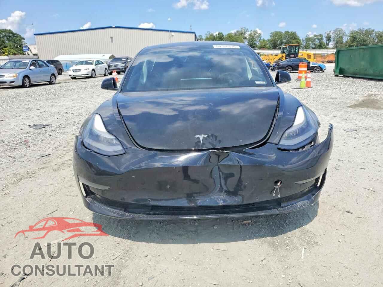 TESLA MODEL 3 2021 - 5YJ3E1EB0MF033084